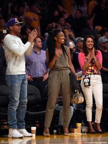 科比前女友爆料视频,揭秘篮球巨星背后的情感纠葛 第2张 科比前女友爆料视频,揭秘篮球巨星背后的情感纠葛 第2张